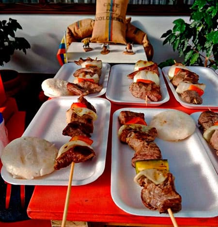 pinchos de carne